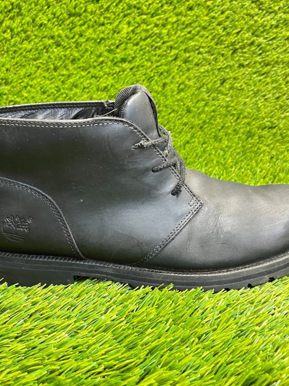 Timberland Grantly Mens Size 10 Black Classic Leather Lace Up Chukka Boots Shoes